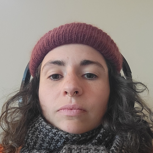 Meet your Posher, Molly - Picture 3 of 7